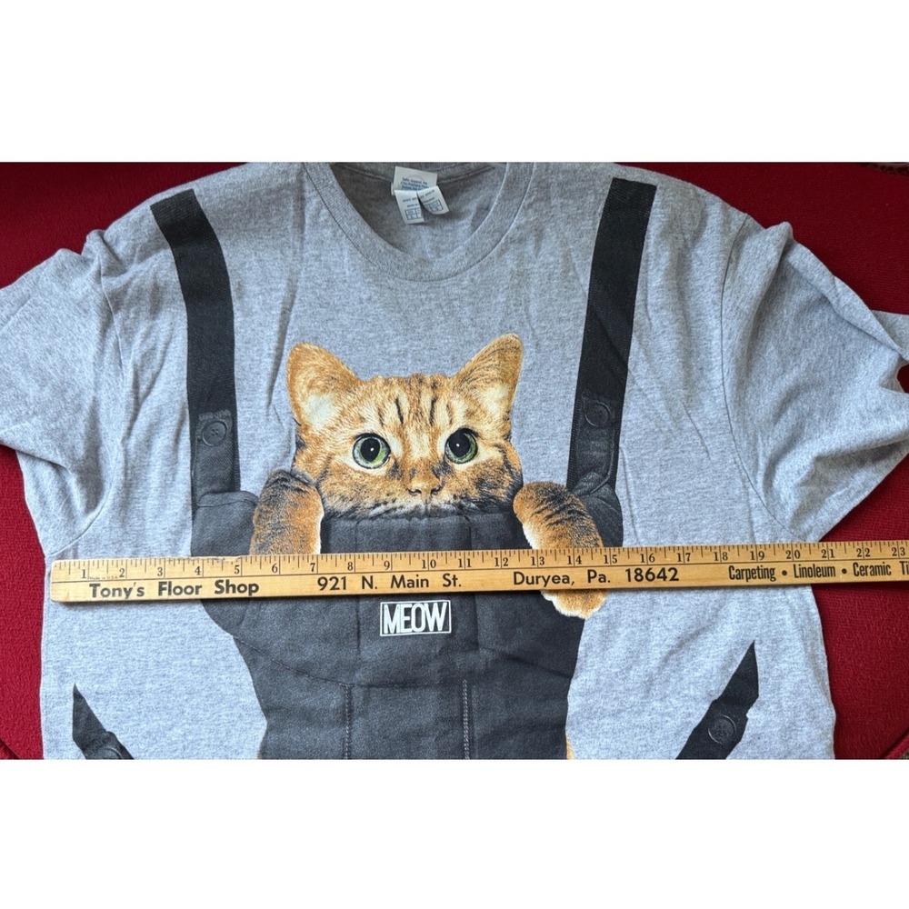 Delta Pro Weight Mens Gray Cat in Carrier T-Shirt Meow Sz L Kitten - Picture 4 of 7